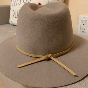 Brixton “Wesley” wool fedora